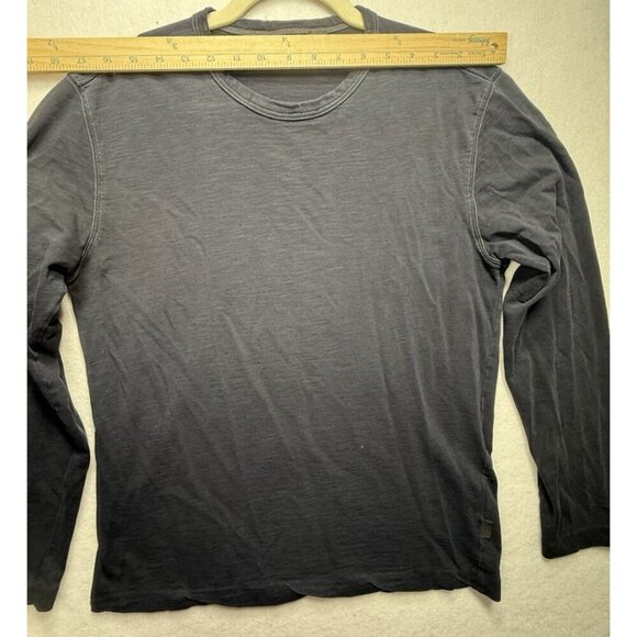 Hugo Boss Long Sleeve Crewneck T-Shirt Men's Sz M Navy Blue Cotton Lightweight - Picture 6 of 9